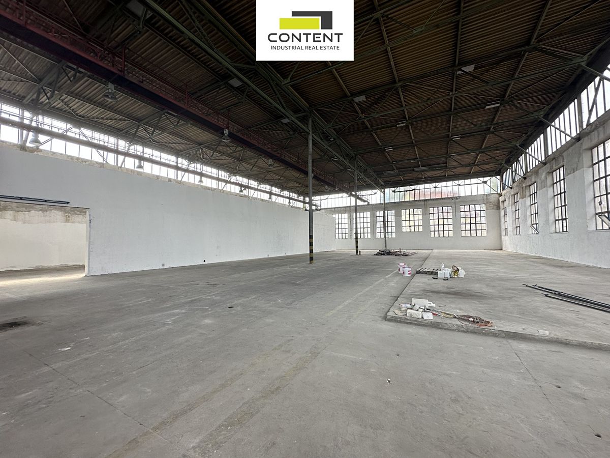 Pronájem skladového prostoru 1500 m² – fotografie 3