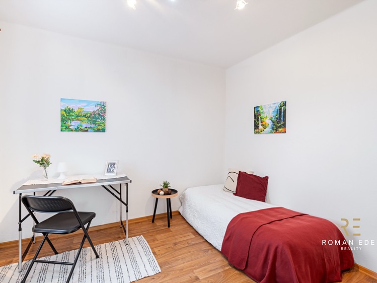 Prodej domu, 306 m² (33 z 85)