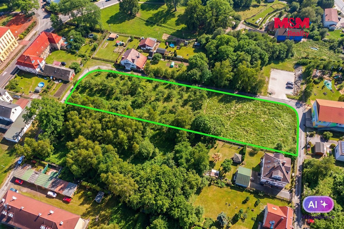 Prodej stavebního pozemku 4313 m² – fotografie 2