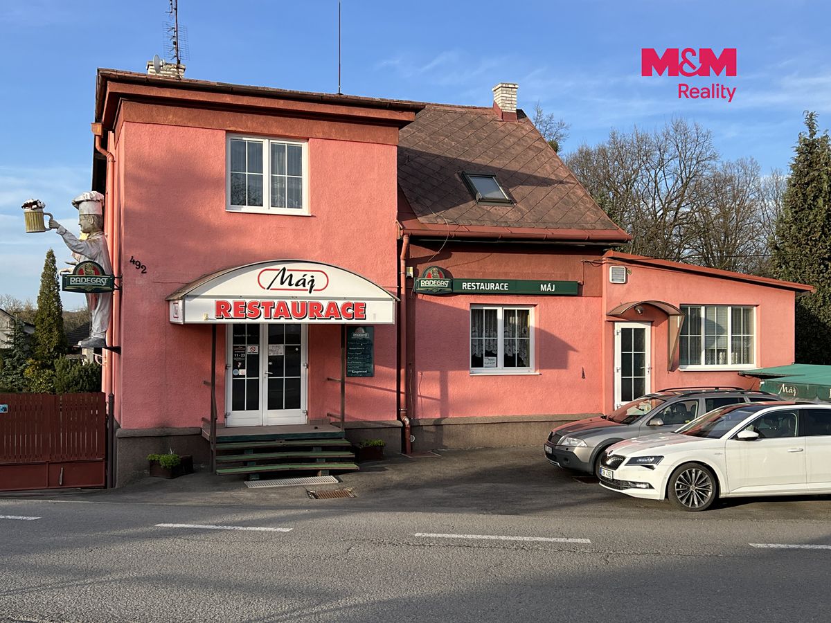 Prodej rodinného domu 235 m², pozemek 1782 m² – fotografie 2