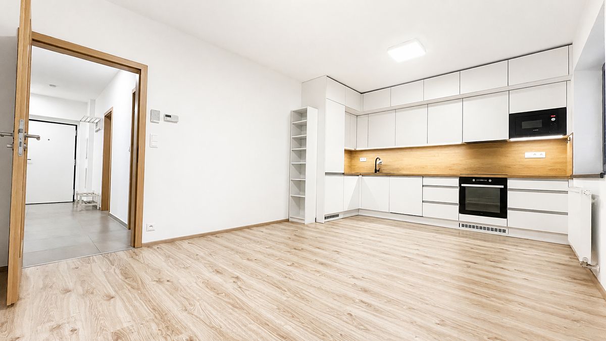 Pronájem bytu 3+kk 70 m²