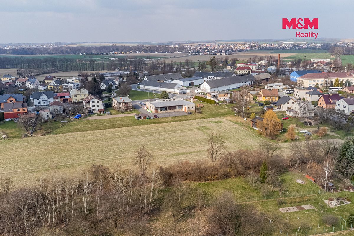 Prodej stavebního pozemku 4204 m² – fotografie 3