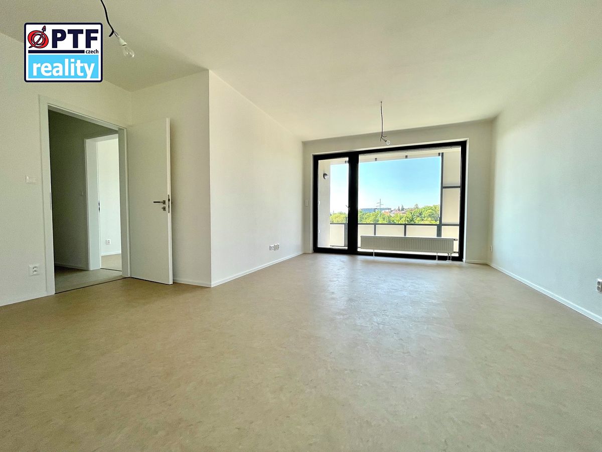 Pronájem bytu 3+kk 82 m² – fotografie 2
