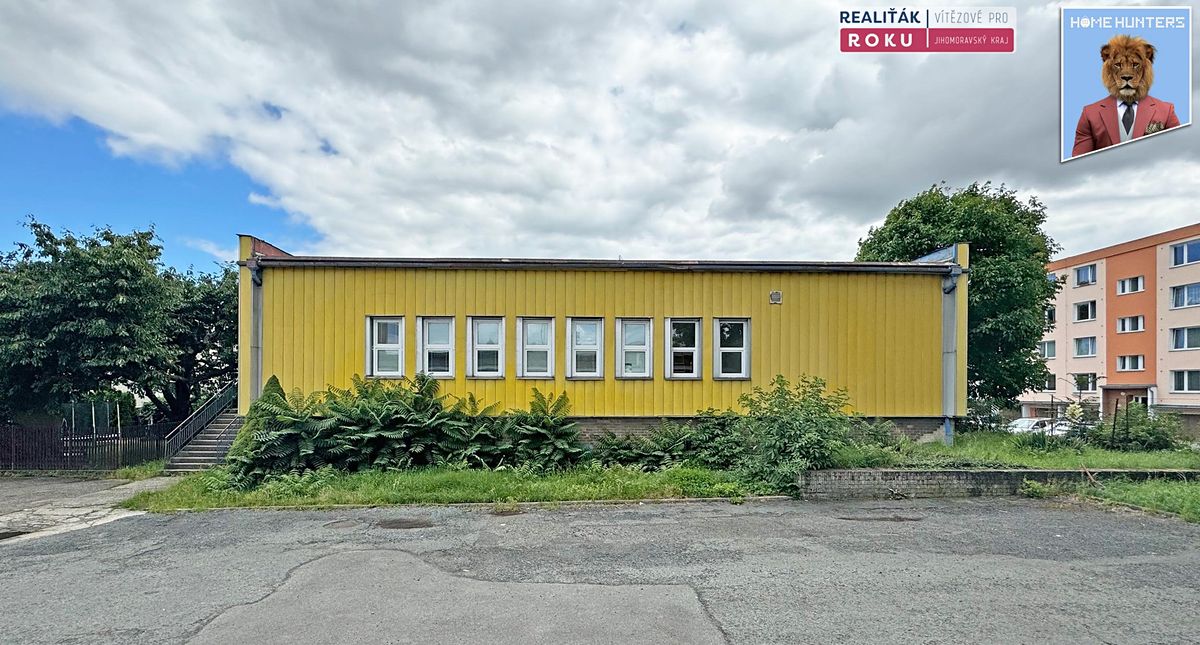 Pronájem obchodního prostoru 191 m² – fotografie 2