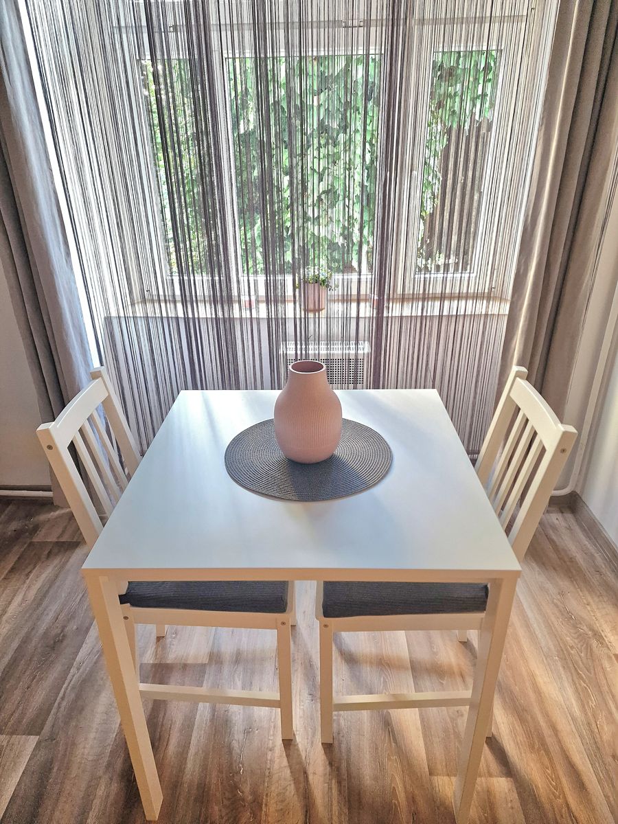 Pronájem bytu 2+kk 45 m² – fotografie 2