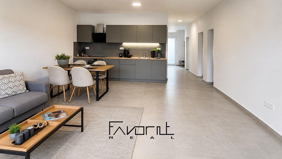 Pronájem rodinného domu 94 m², pozemek 300 m² – fotografie 4