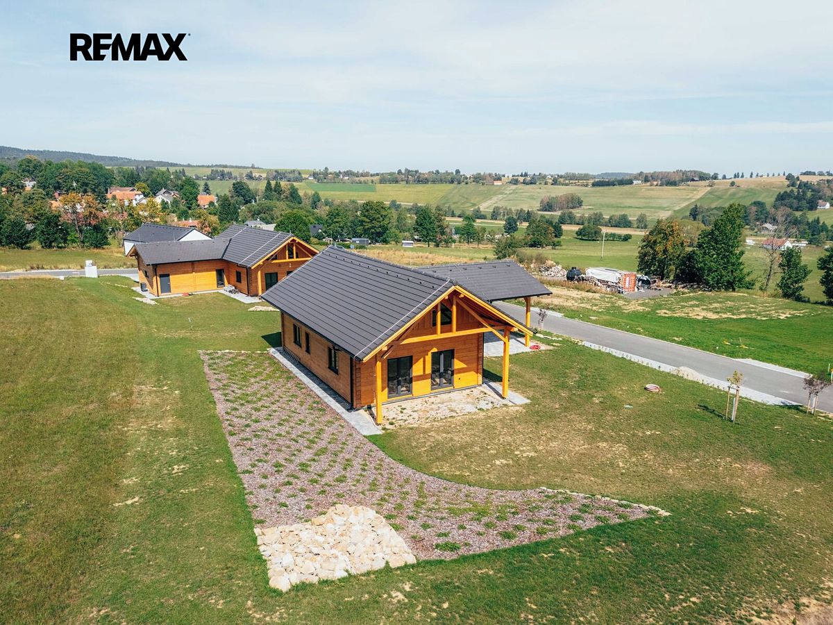Prodej rodinného domu 133 m², pozemek 999 m² – fotografie 4