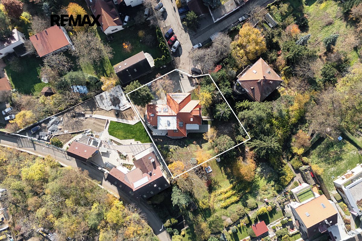 Prodej vily 462 m², pozemek 984 m² – fotografie 4