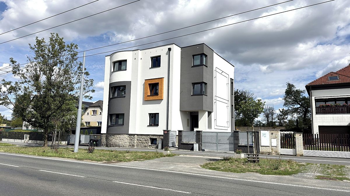 Pronájem bytu 1+1 28 m²