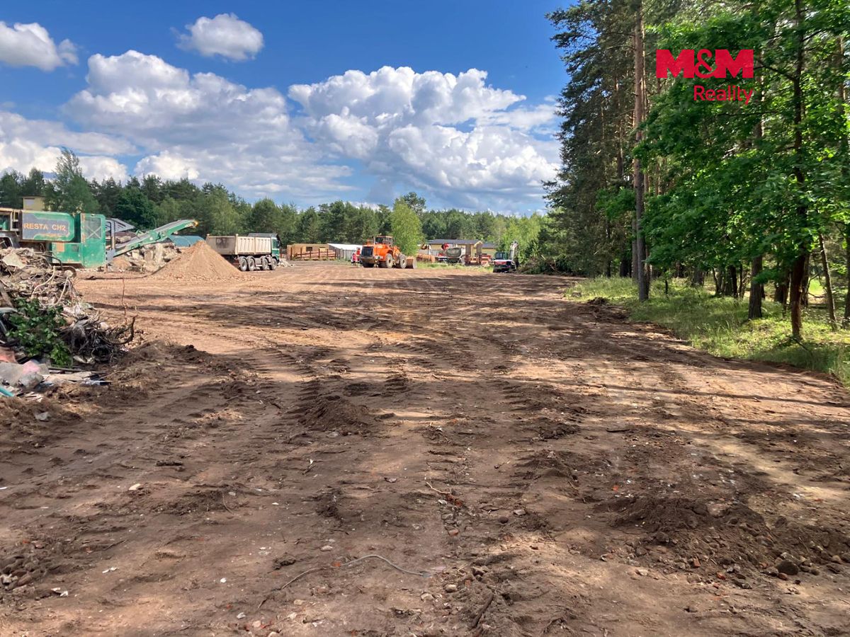 Prodej komerčního pozemku 8120 m² – fotografie 2