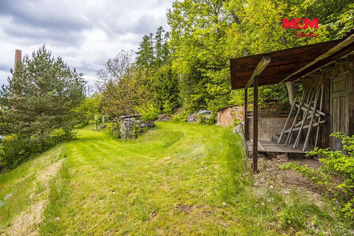 Prodej stavebního pozemku 2842 m² – fotografie 5