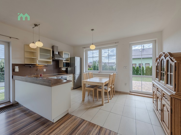 Prodej domu, 106 m² (7 z 47)