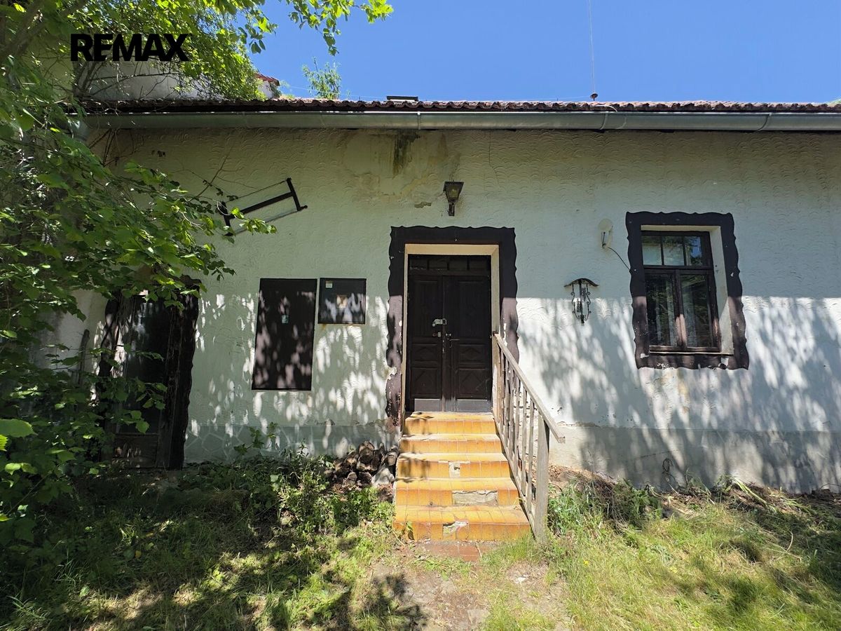 Prodej rodinného domu 186 m², pozemek 2433 m² – fotografie 3