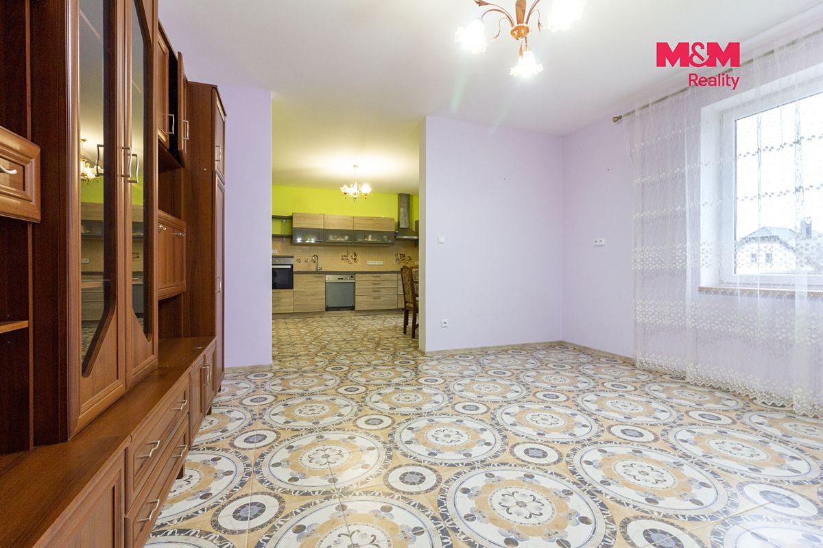 Pronájem rodinného domu 80 m², pozemek 738 m² – fotografie 4