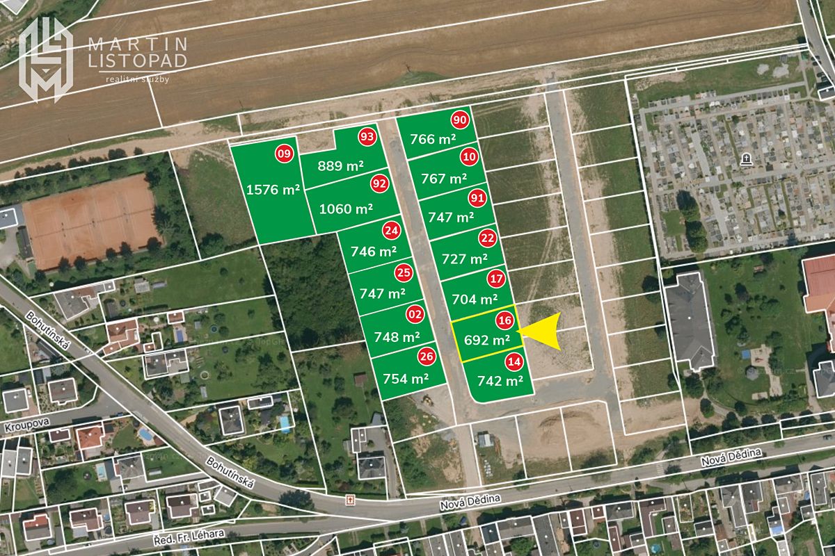 Prodej stavebního pozemku 692 m² – fotografie 2
