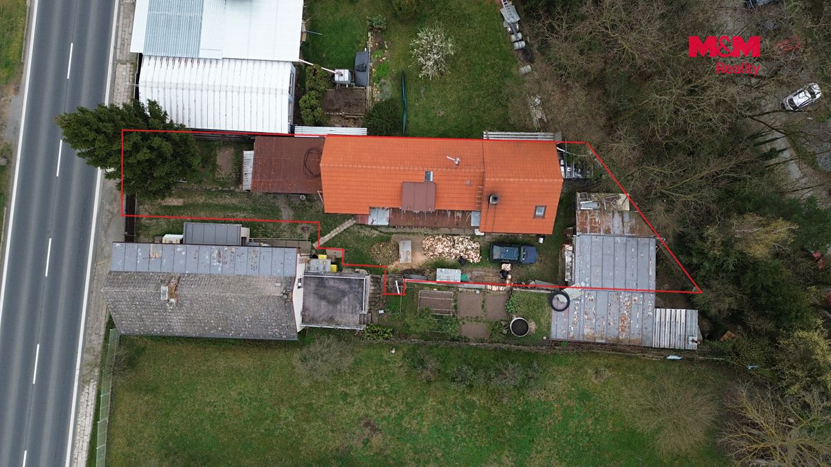 Prodej rodinného domu 80 m², pozemek 326 m² – fotografie 3