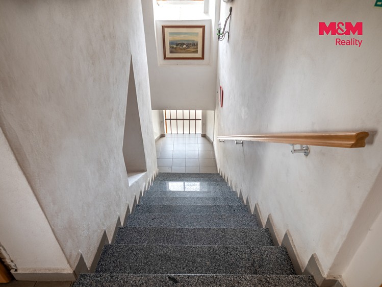 Prodej komerčního prostoru, 615 m² (17 z 30)