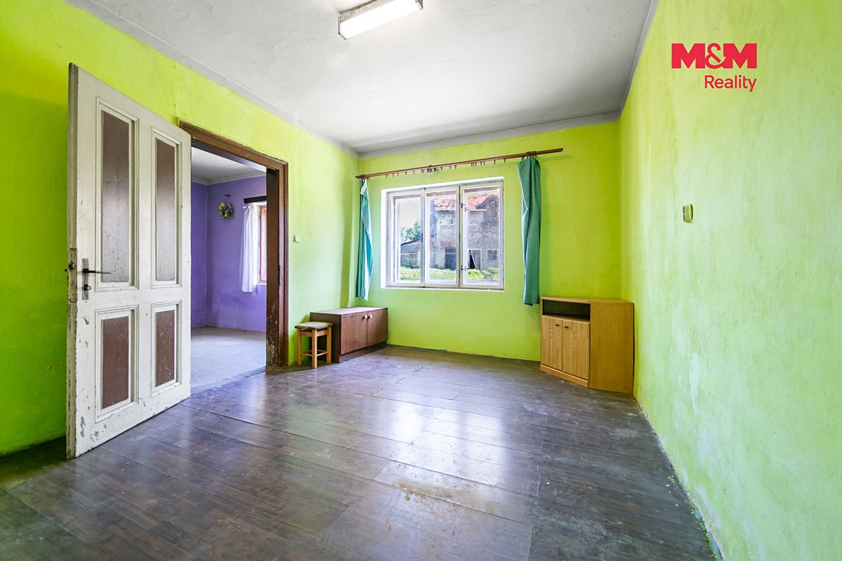 Prodej rodinného domu 149 m², pozemek 14537 m² – fotografie 3