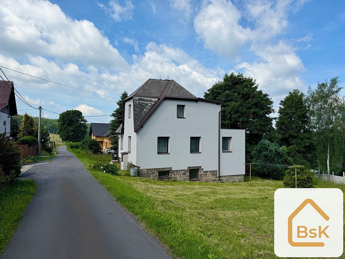 Prodej rodinného domu 165 m², pozemek 1175 m² – fotografie 3