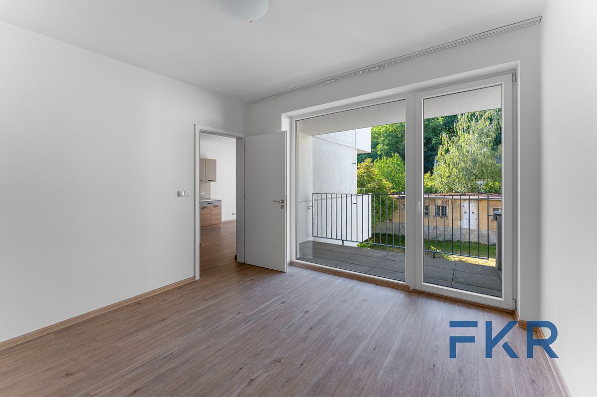Pronájem bytu 2+kk 48 m² – fotografie 4