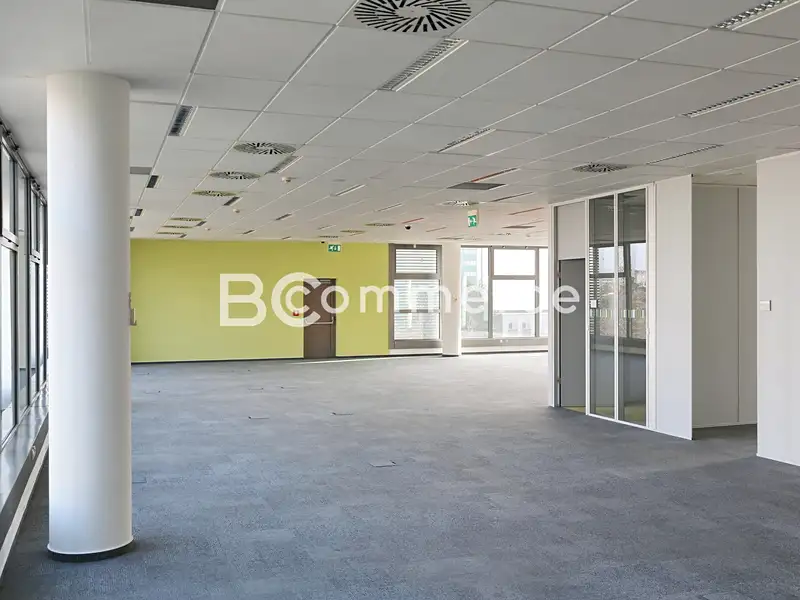 Pronájem kanceláře 572 m², Brno – náhled fotky 2