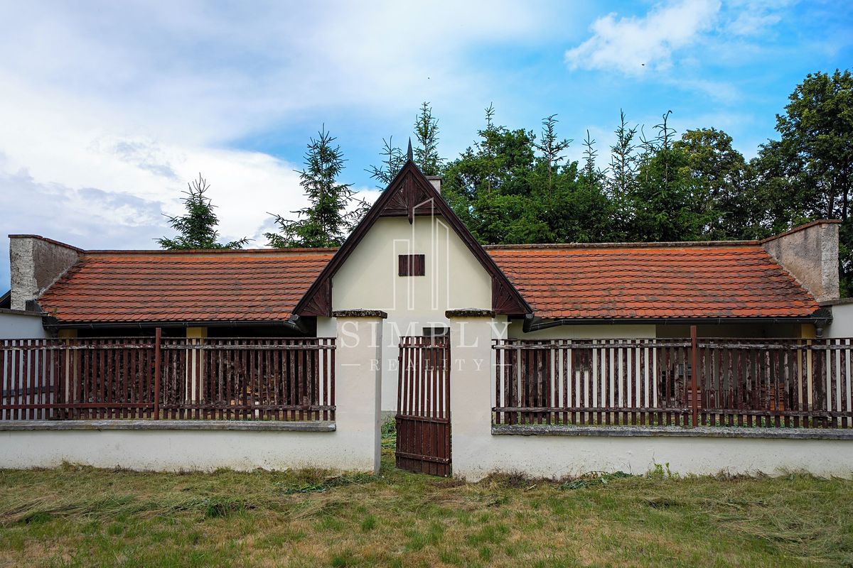 Prodej rodinného domu 120 m², pozemek 3243 m² – fotografie 2