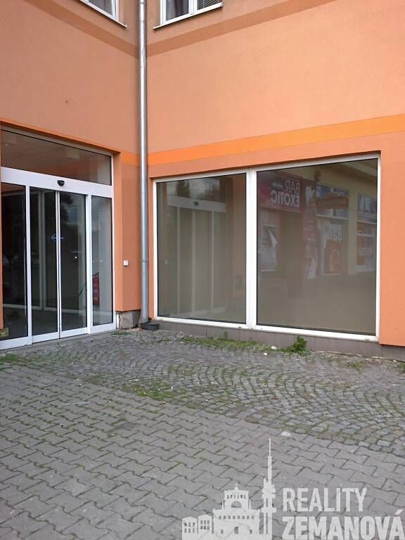 Pronájem obchodního prostoru 323 m² – fotografie 5