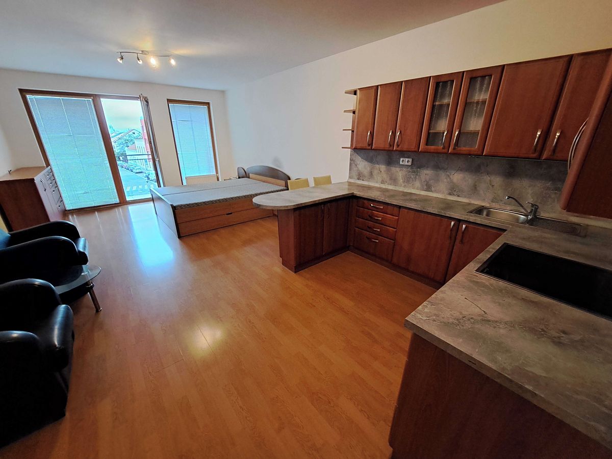 Prodej bytu 1+kk 44 m² – fotografie 2
