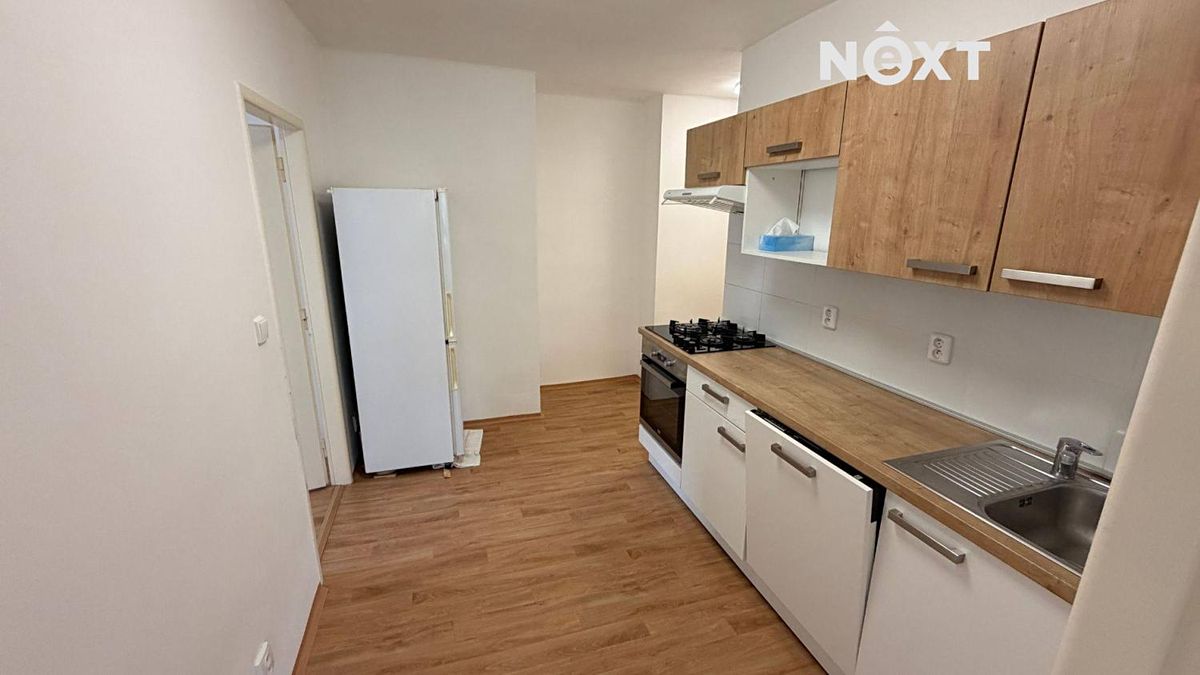Pronájem bytu 3+1 62 m² – fotografie 3