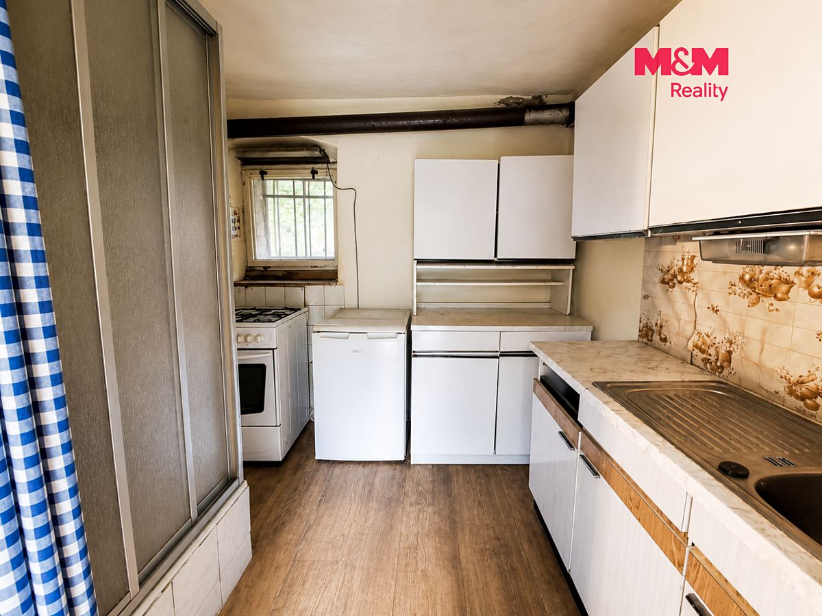 Prodej rodinného domu 34 m², pozemek 75 m² – fotografie 2