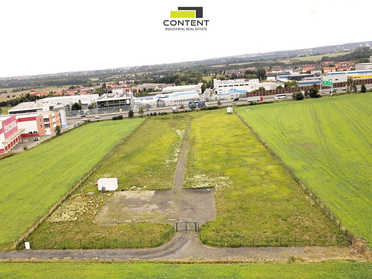 Pronájem komerčního pozemku 17000 m² – fotografie 2