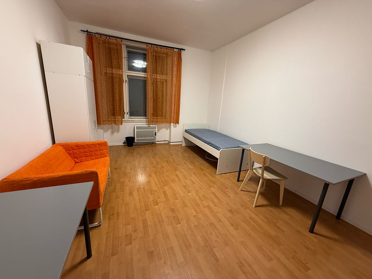 Pronájem bytu pokoje 20 m² – fotografie 2