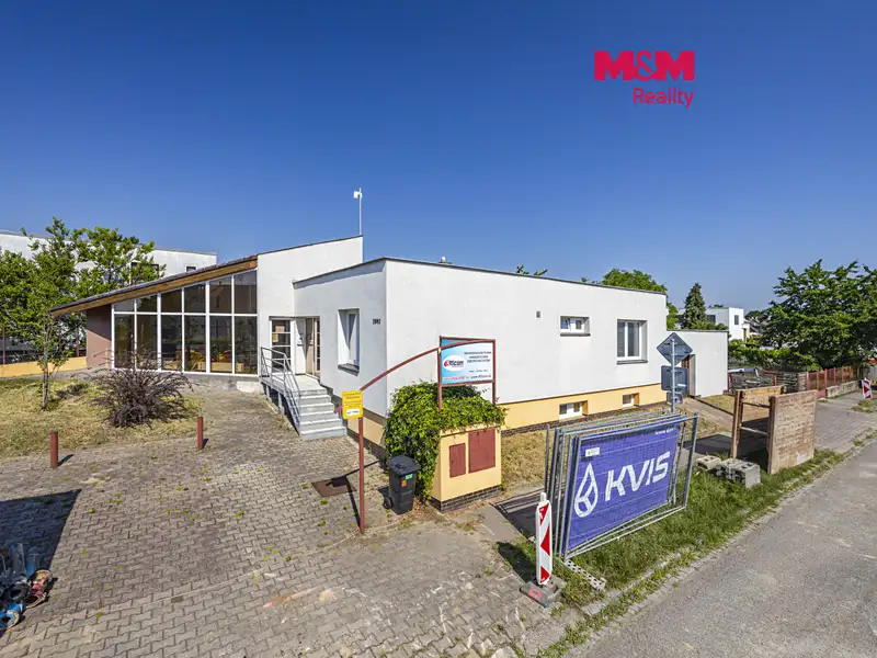 Prodej obchodního prostoru 330 m², Pardubice – náhled fotky 1