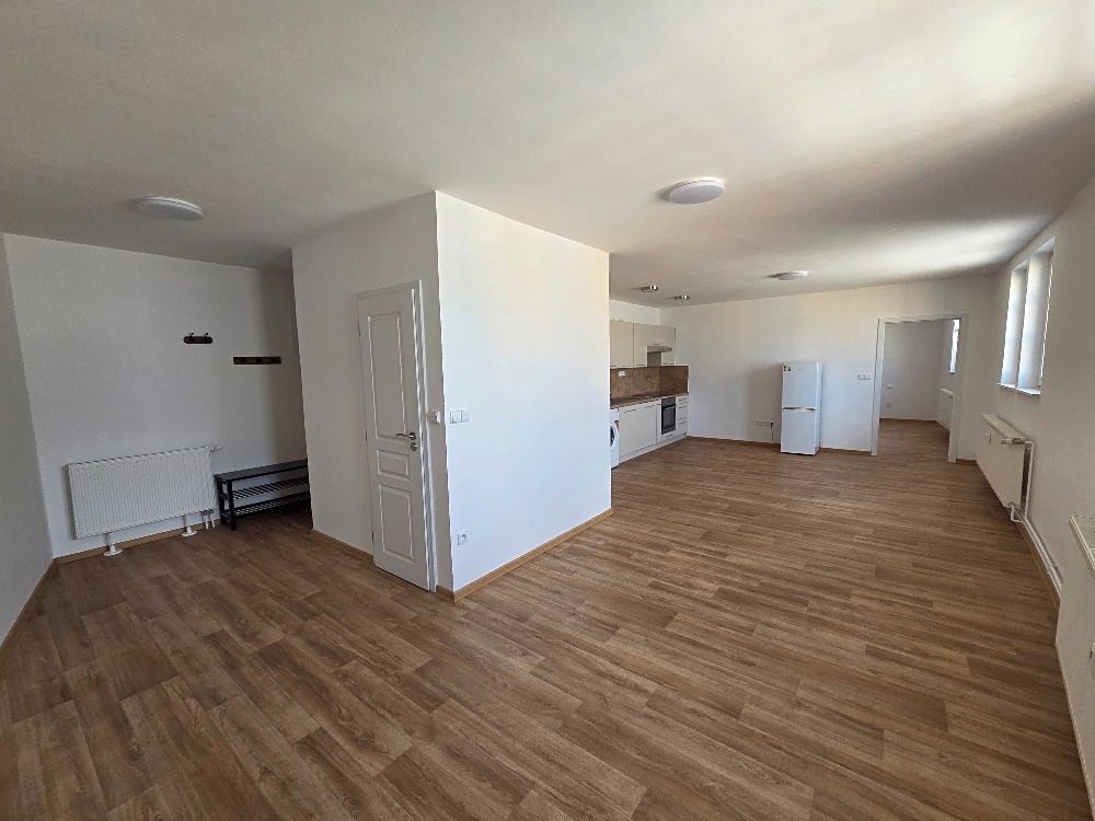 Pronájem bytu 2+kk 67 m² – fotografie 5