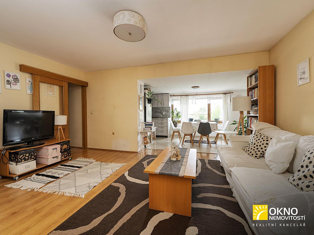 Prodej rodinného domu 90 m², pozemek 434 m² – fotografie 2