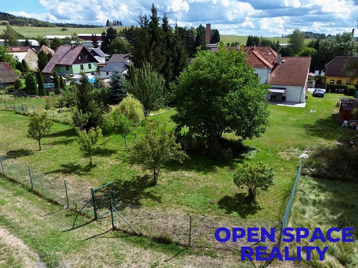 Prodej stavebního pozemku 605 m² – fotografie 5