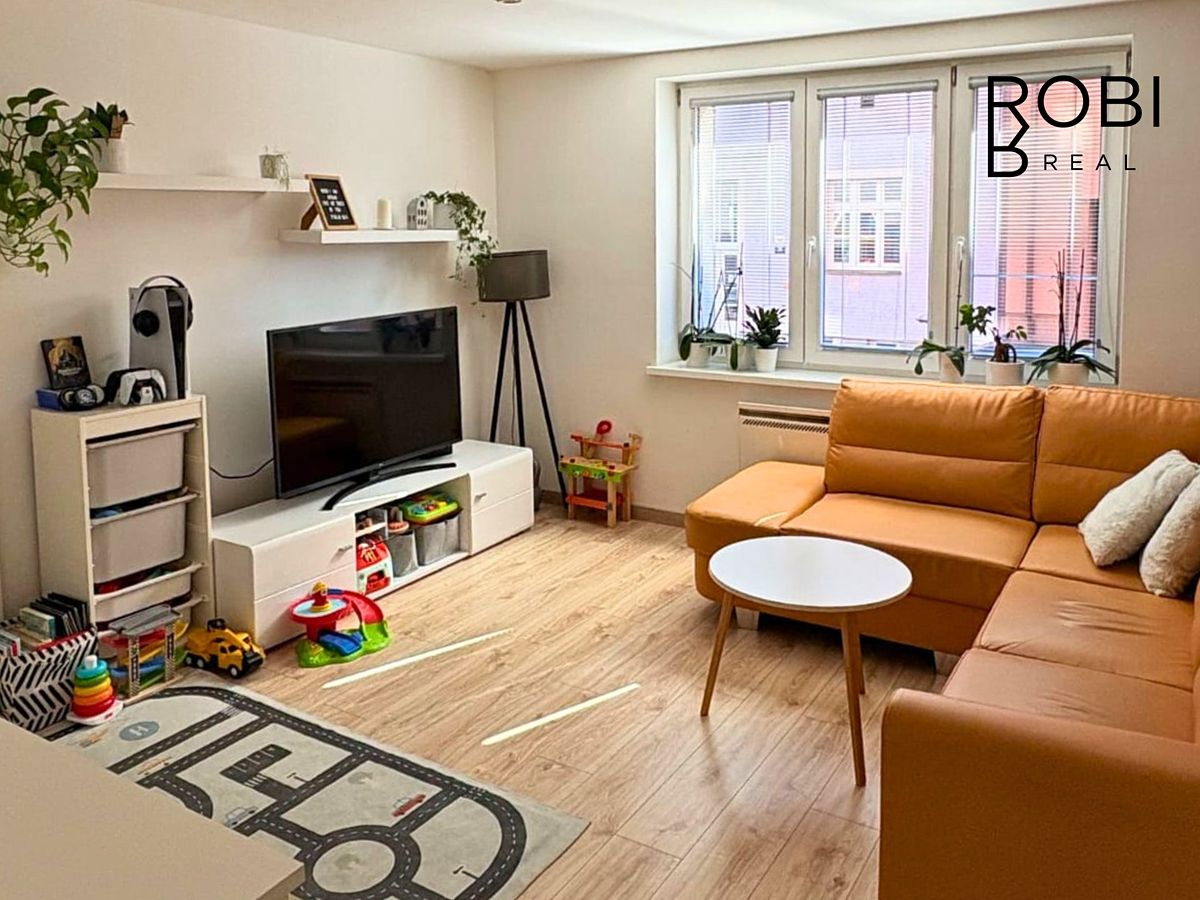 Pronájem bytu 2+kk 51 m² – fotografie 2
