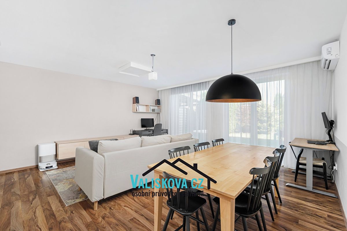 Prodej rodinného domu 103 m², pozemek 163 m² – fotografie 4