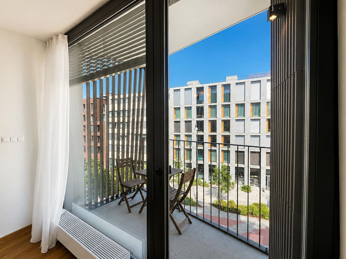 Pronájem bytu 2+kk 56 m² – fotografie 4