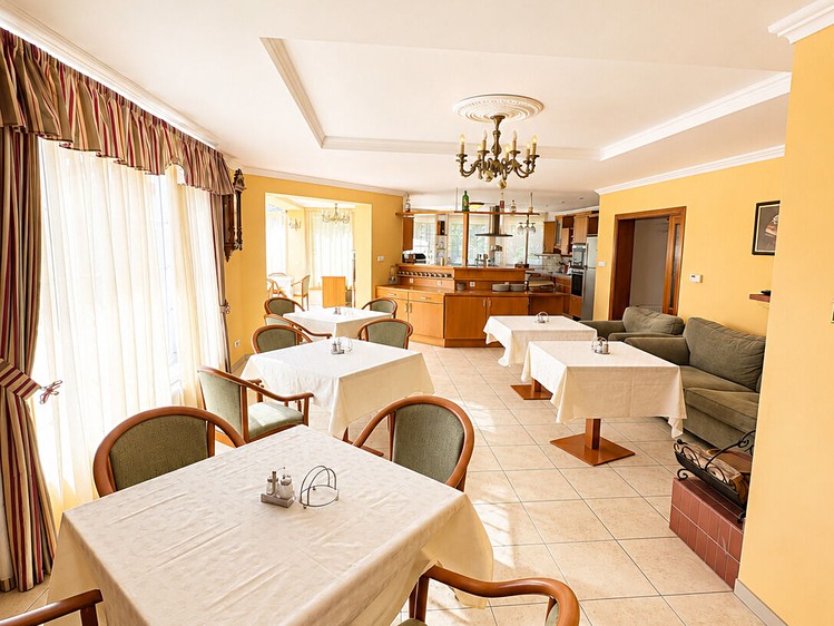 Prodej komerčního prostoru, 450 m² (7 z 45)