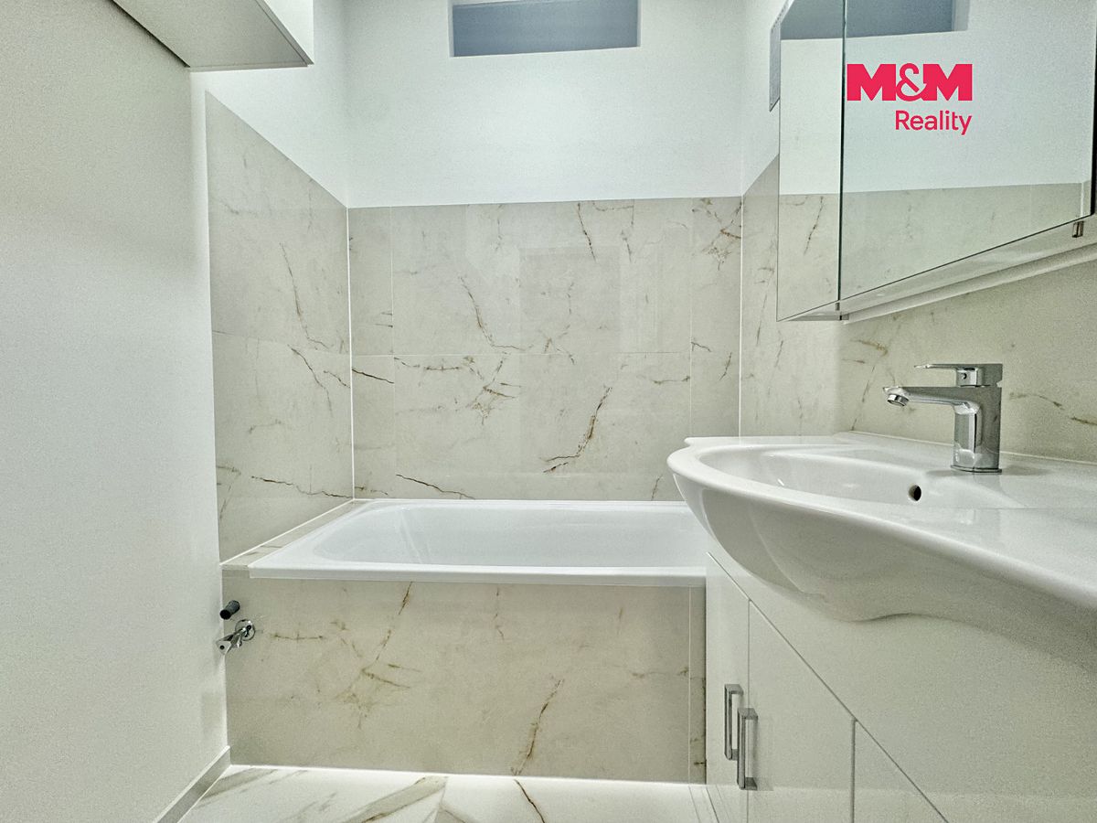 Pronájem bytu 2+1 52 m² – fotografie 4