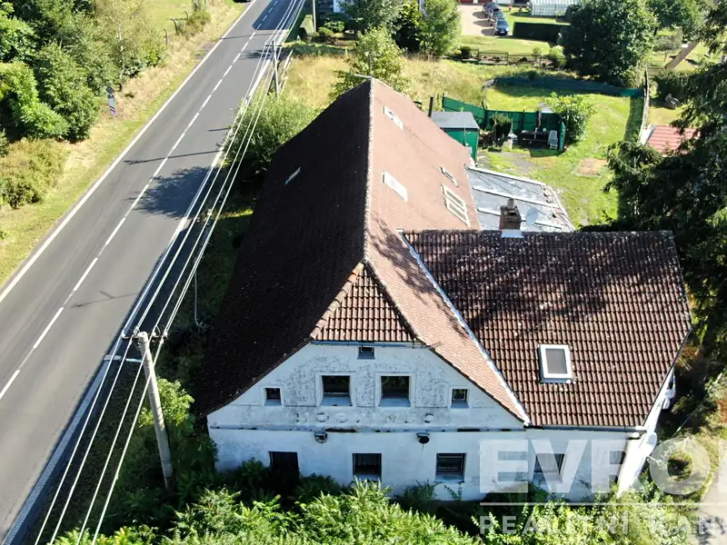 Prodej rodinného domu 378 m², pozemek 1742 m², Dolní Podluží – náhled fotky 2