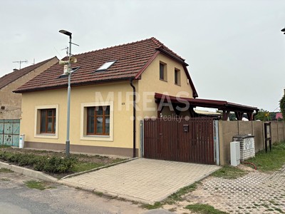 Pronájem  rodinného domu 110 m², pozemek 731 m²