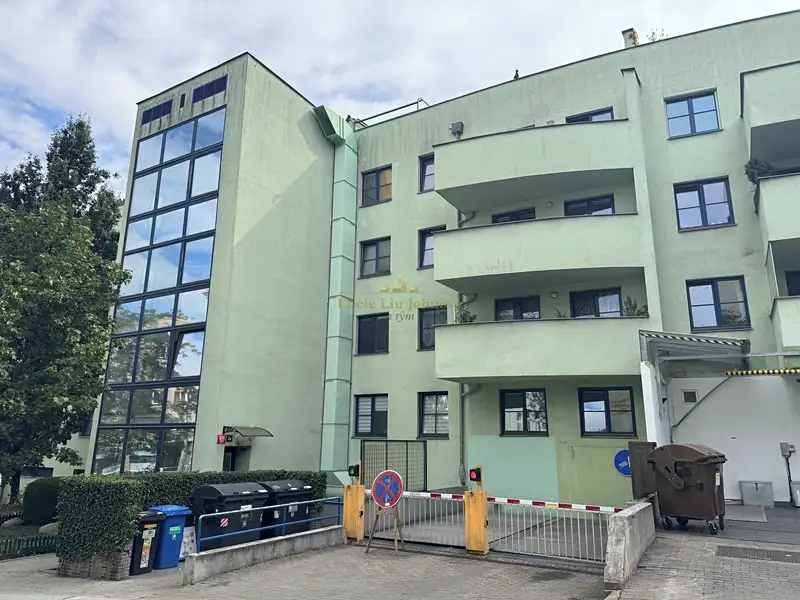 Prodej bytu 2+kk 46 m², Praha – náhled fotky 1