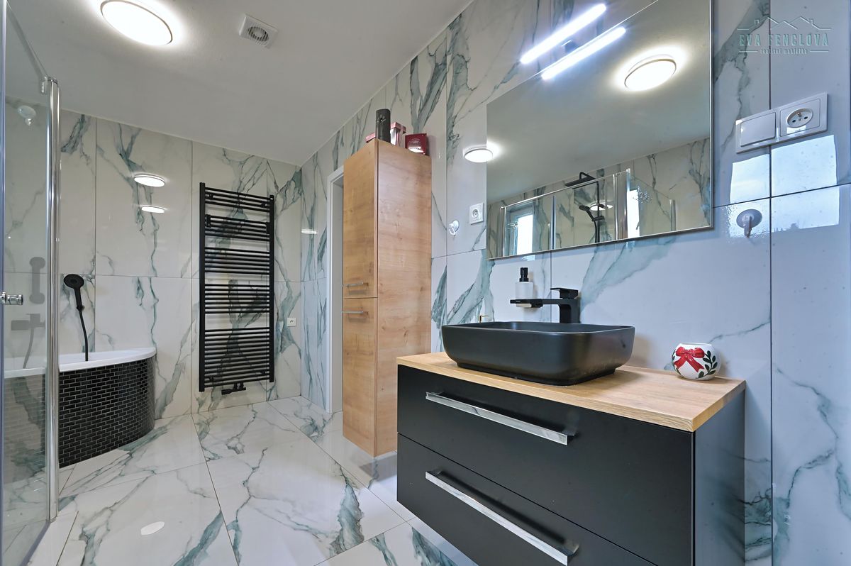 Prodej rodinného domu 135 m², pozemek 7000 m² – fotografie 3