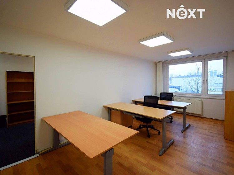 Pronájem komerčního prostoru, 80 m² (5 z 12)