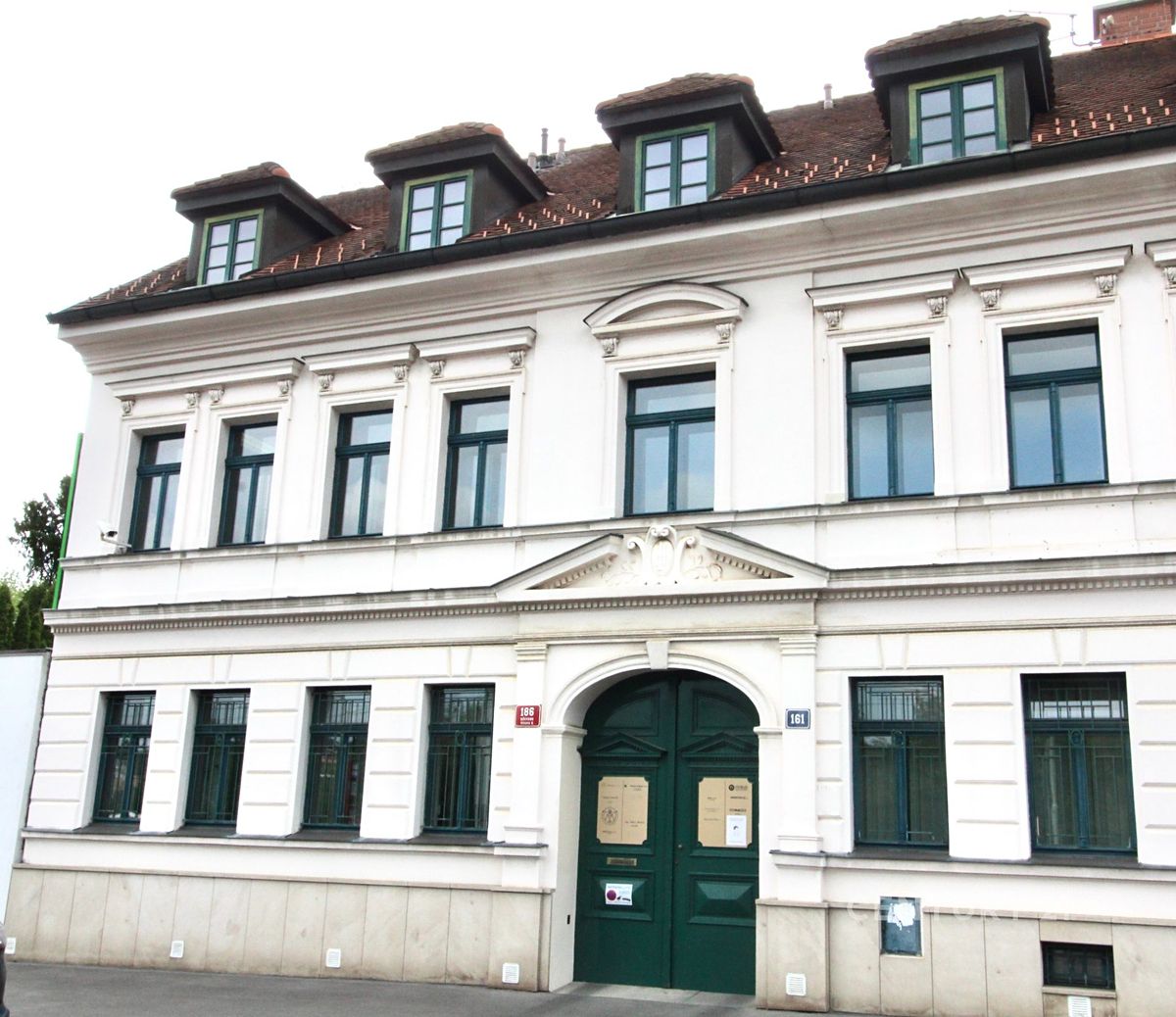 Pronájem kanceláře 38 m² – fotografie 3