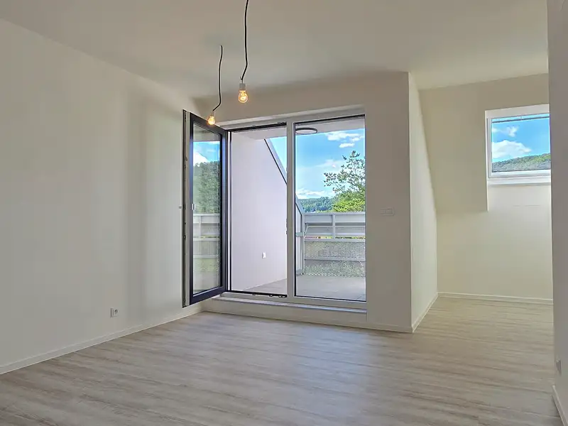 Prodej bytu 3+kk 73 m², Dobřichovice – náhled fotky 1