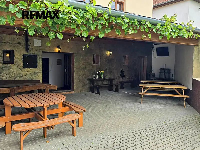 Prodej vinného sklepa 215 m², Novosedly – náhled fotky 2