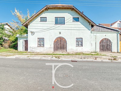 Prodej  rodinného domu 184 m², pozemek 836 m²